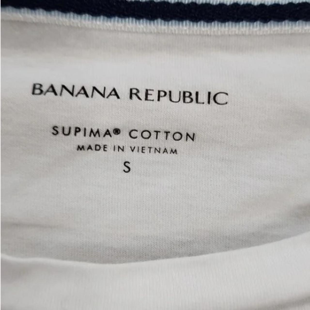 Banana Republic Supima Cotton Tee Color:... - Depop
