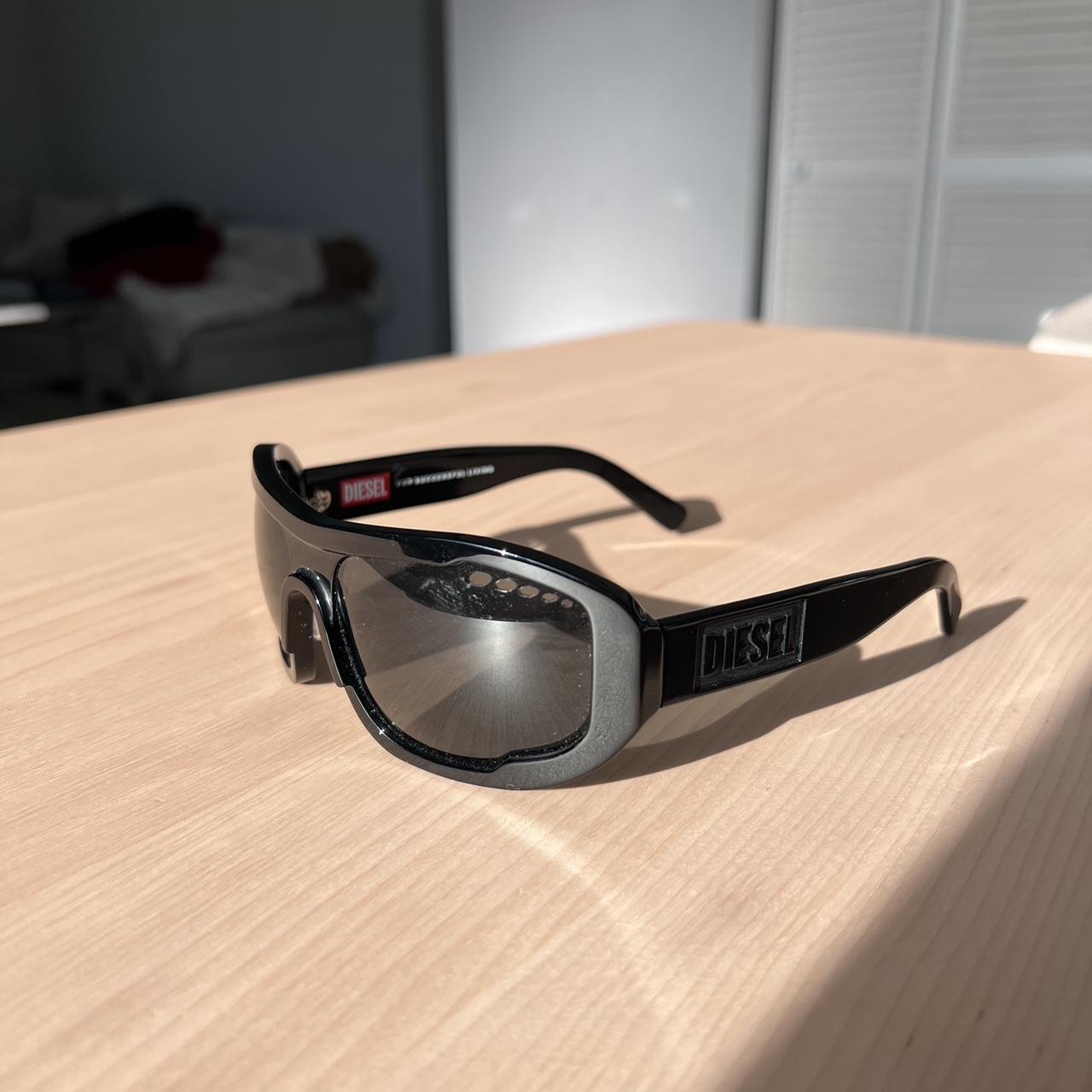 小物 diesel sunglasses Women's Iconic oval sunglasses | Multicolor | Diesel