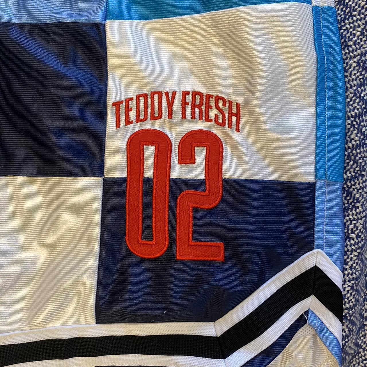-Teddy Fresh 🧸 Blue and White Patchwork