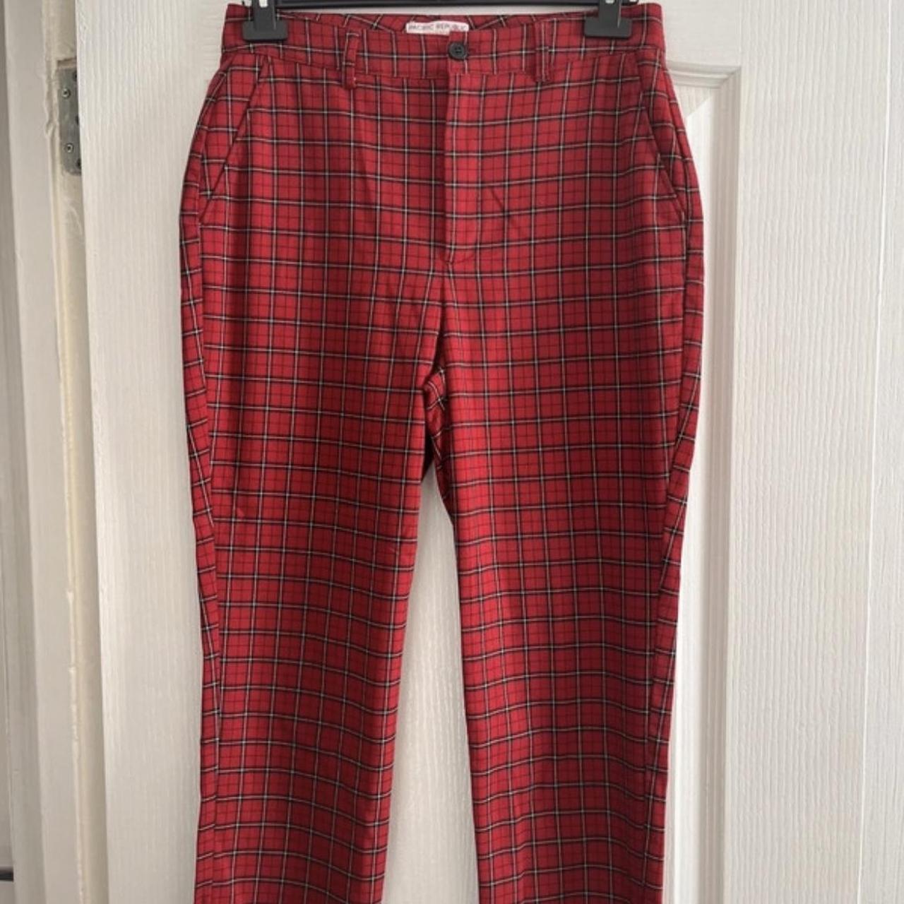 Pull Bear Red Checkered Size 12
