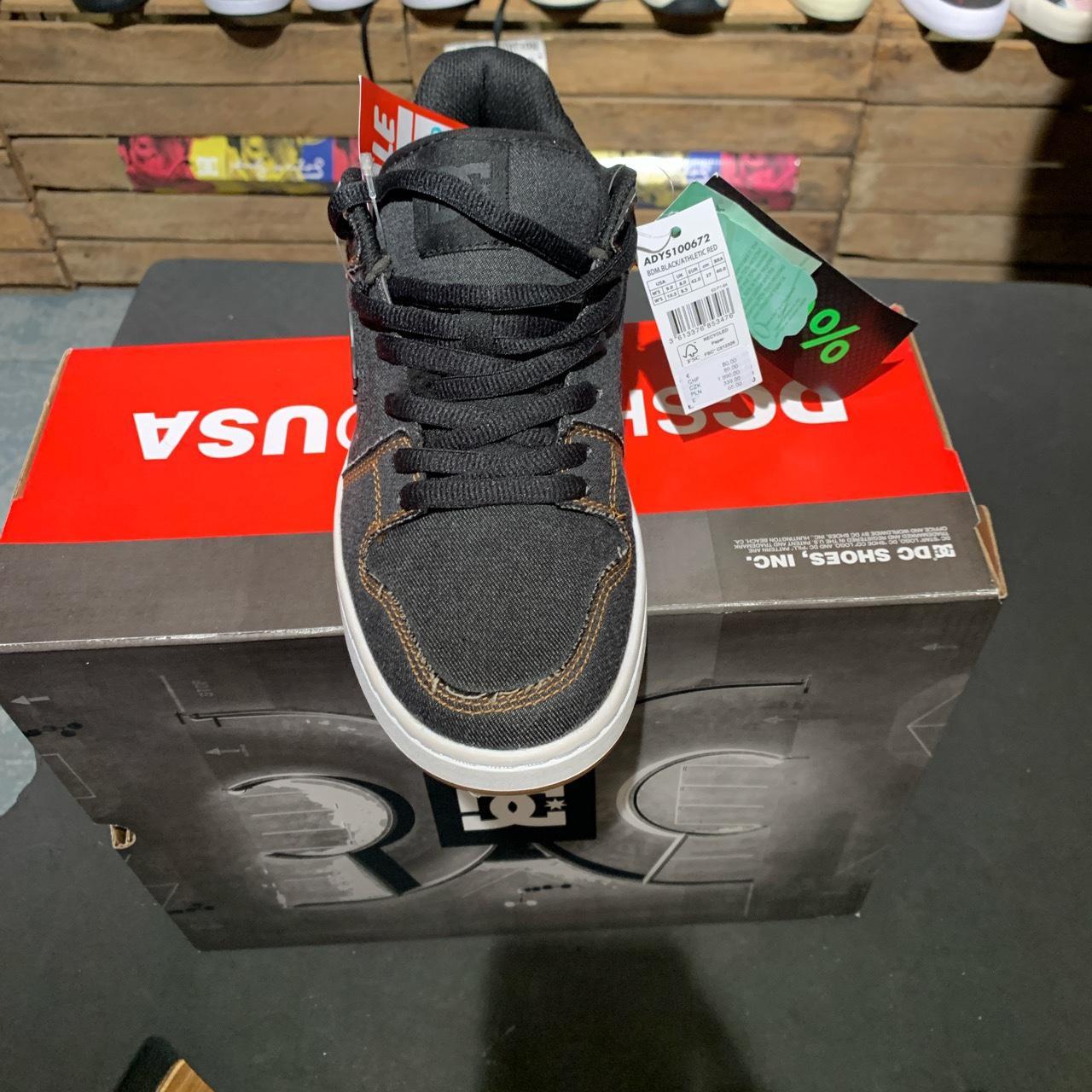 black and blue dc shoes