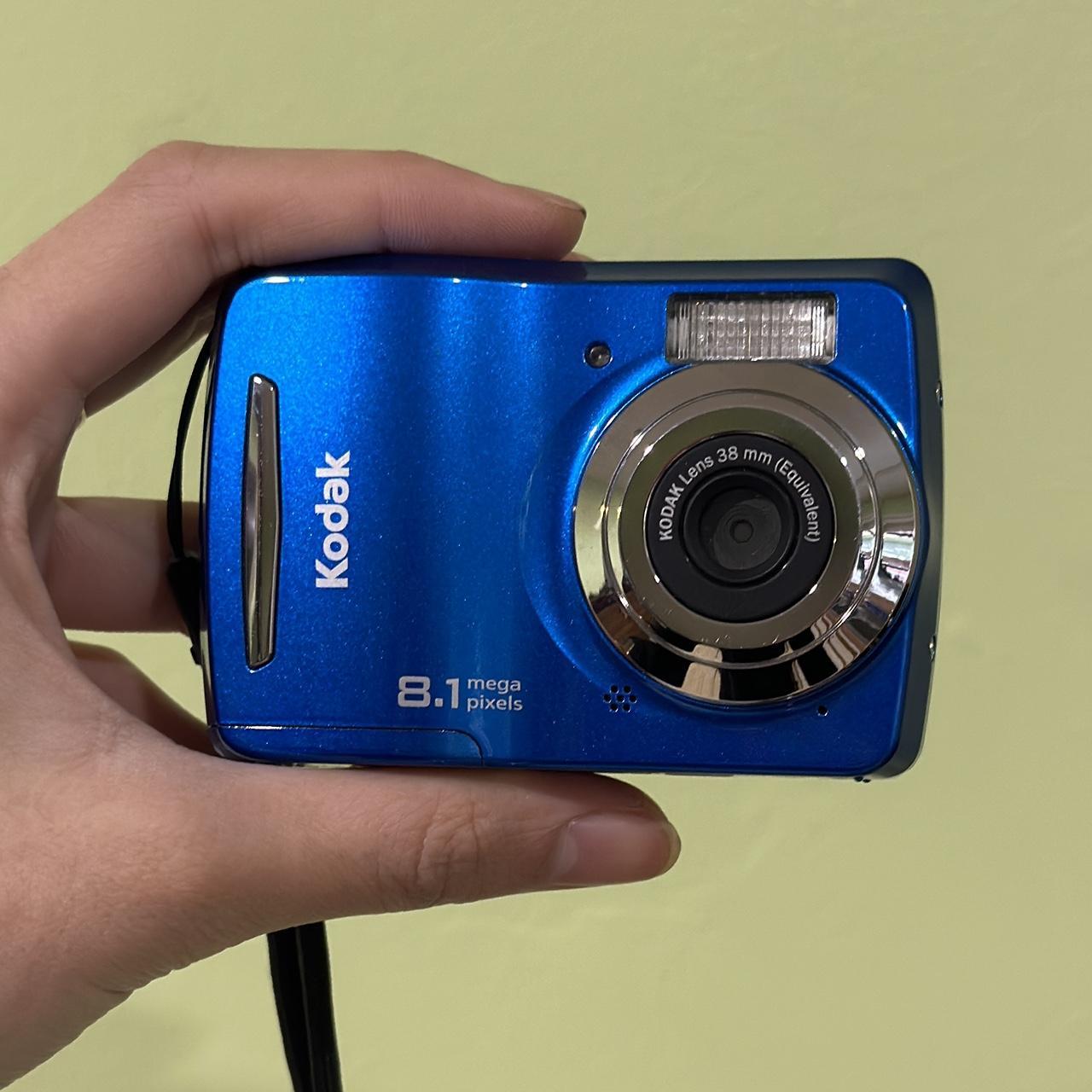 kodak easyshare cd22 8.1 mp specs blue... Depop