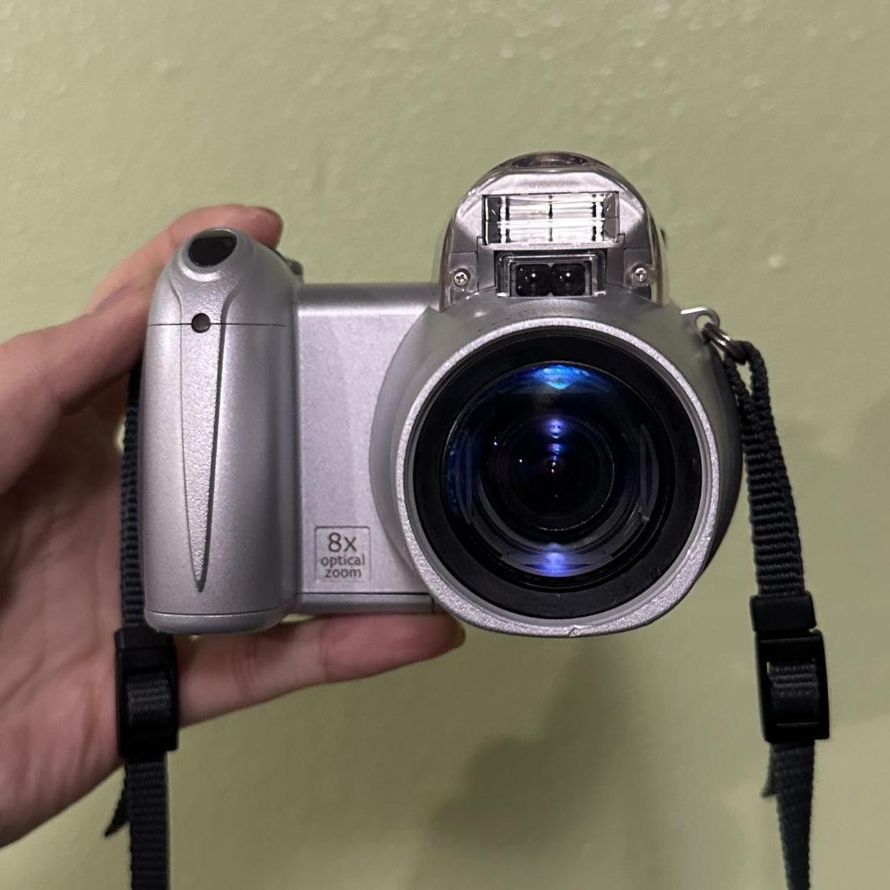 konica minolta dimage z10 digital camera 3.2 mp... Depop