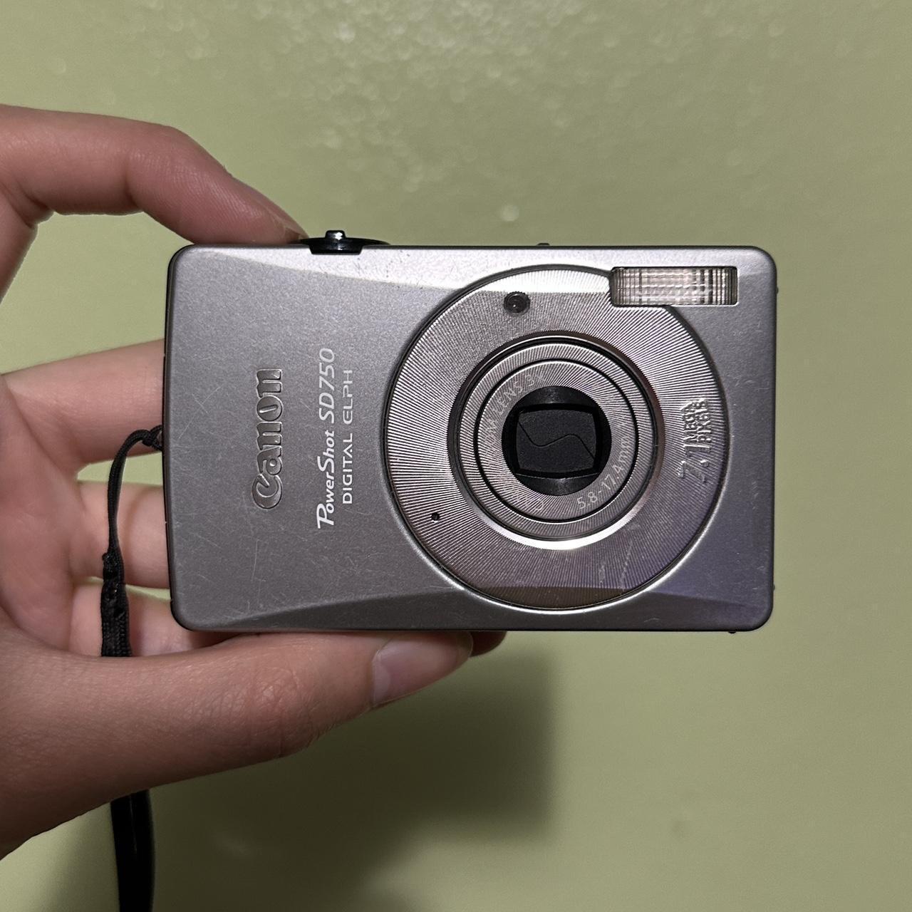 Canon good Powershot SD 750 7.1MP Digital ELPH Camera