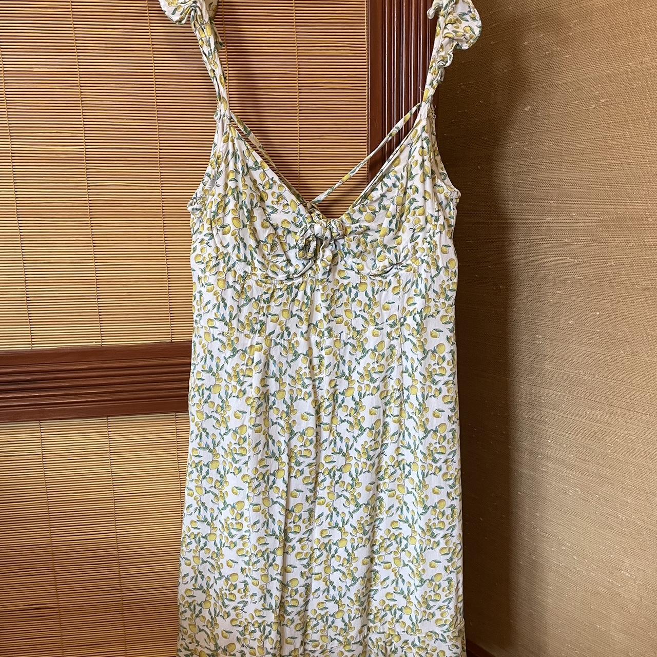 Cute lemon-print mini dress, perfect for spring and... - Depop