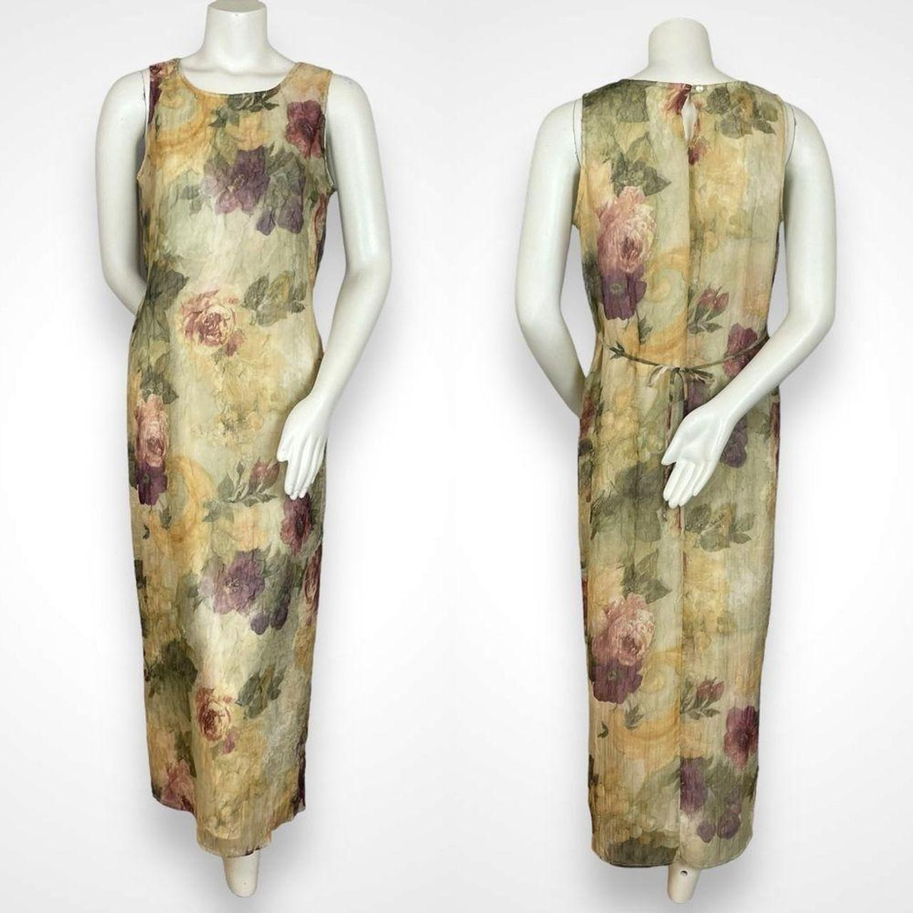 item listed by jupiterjunipercloset