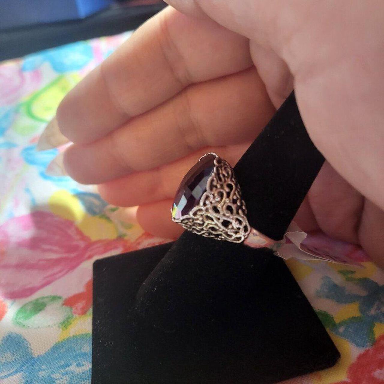 Source Unknown Women's Ring - White/Black – Large… - image 2