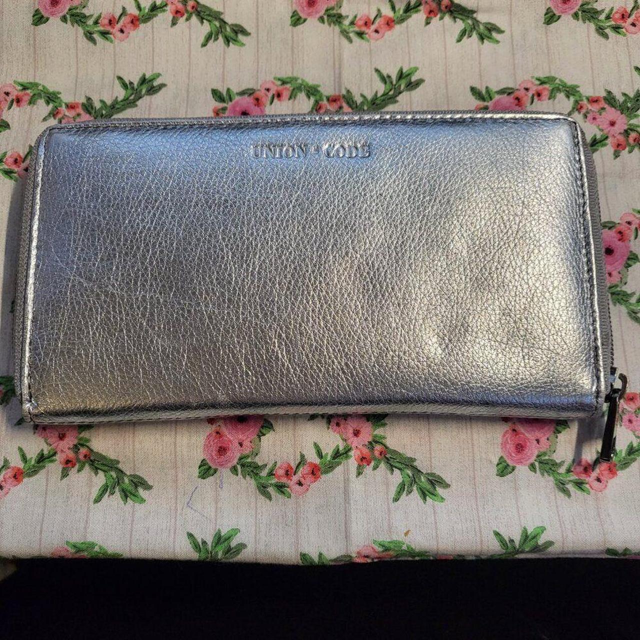 Source Unknown Women's Wallets - Silver – Introdu… - image 2
