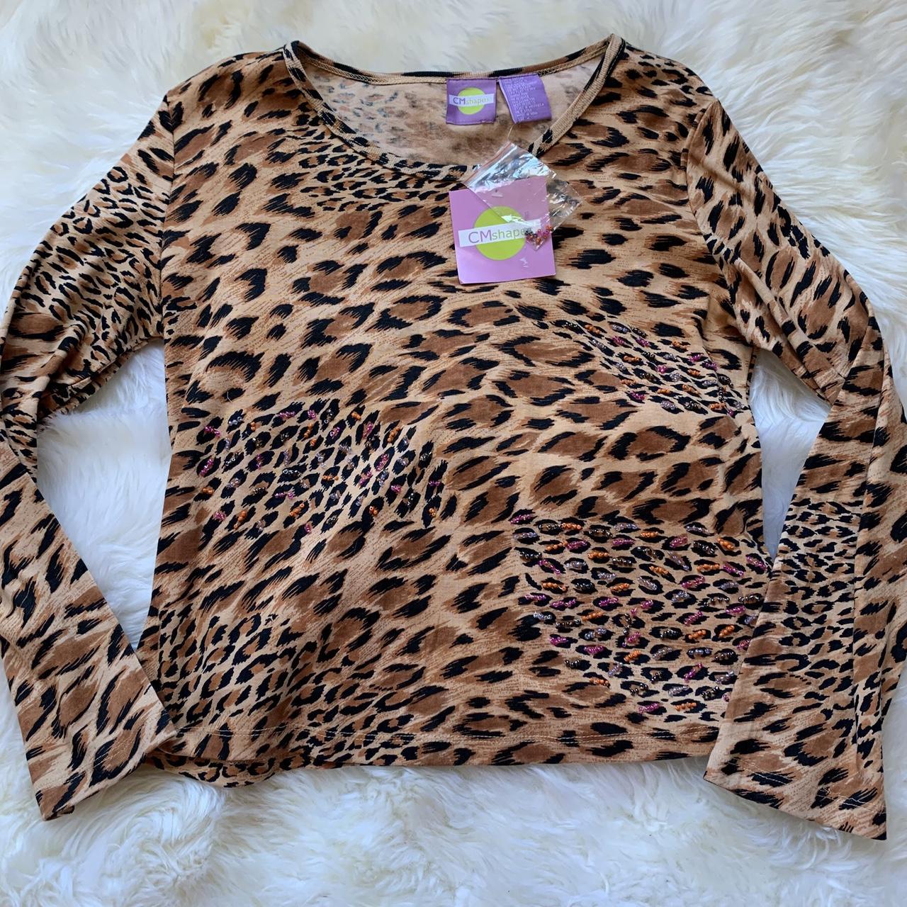 item listed by livvizz