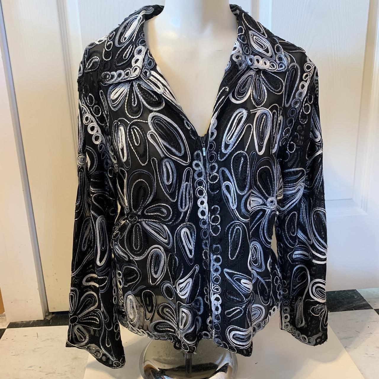 item listed by livvizz