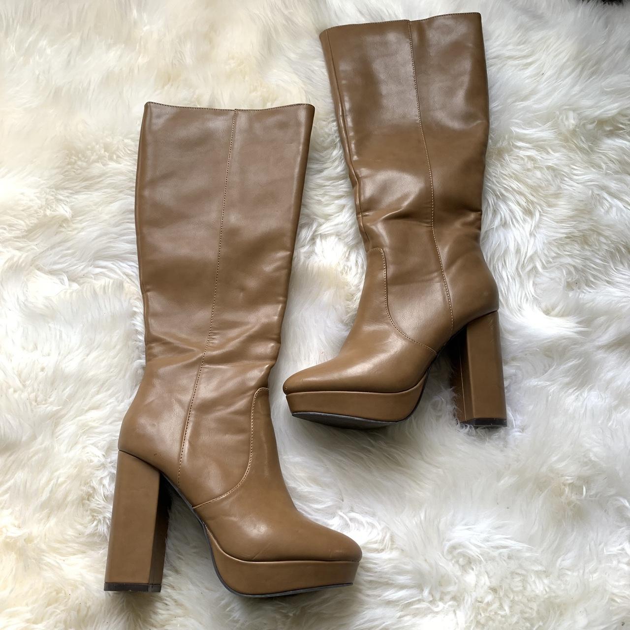 item listed by livvizz