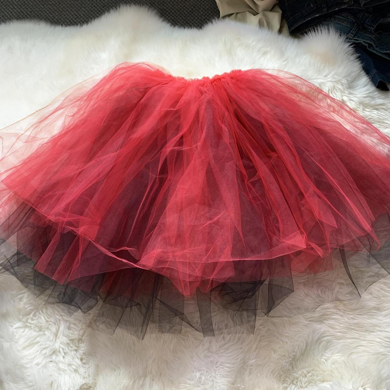 item listed by livvizz