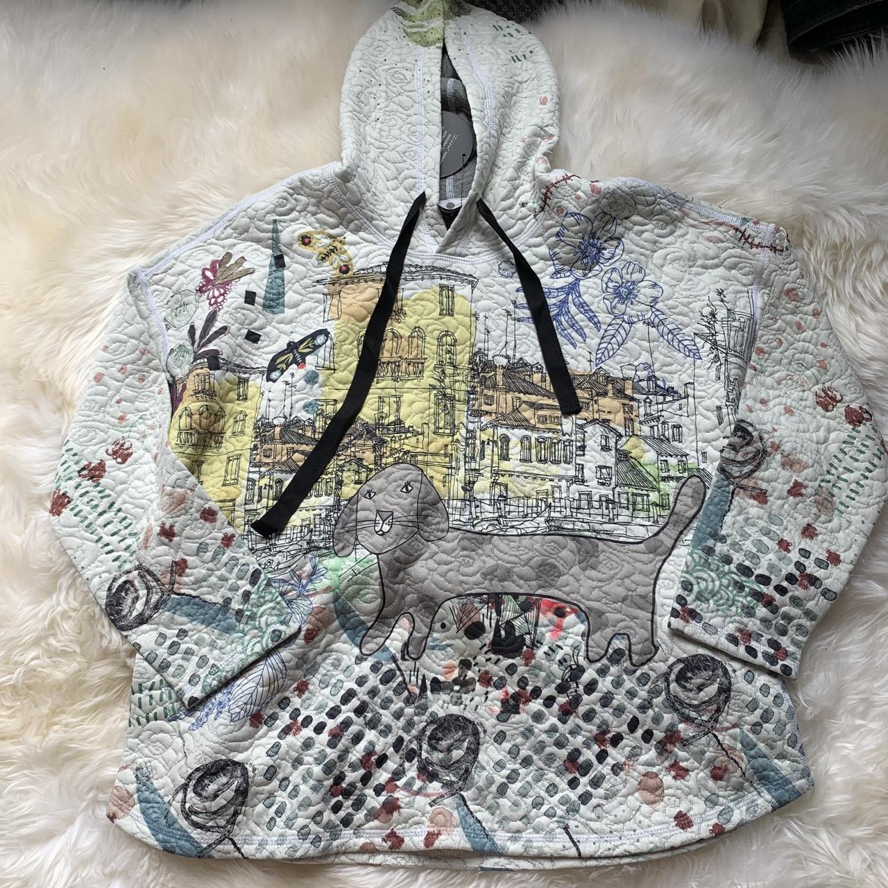 item listed by livvizz