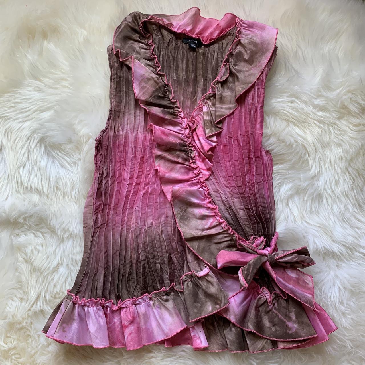 item listed by livvizz