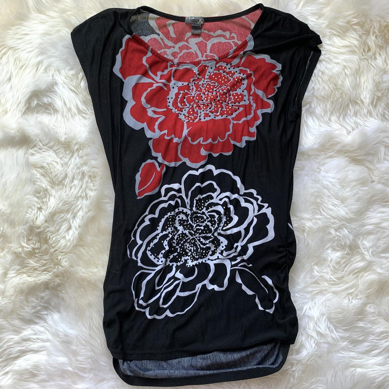 item listed by livvizz