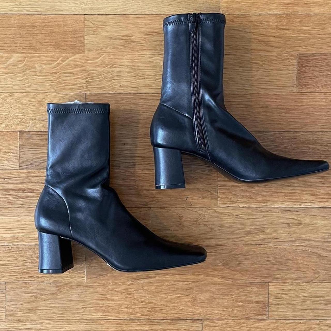 Oak + Fort Women's Black Boots | Depop