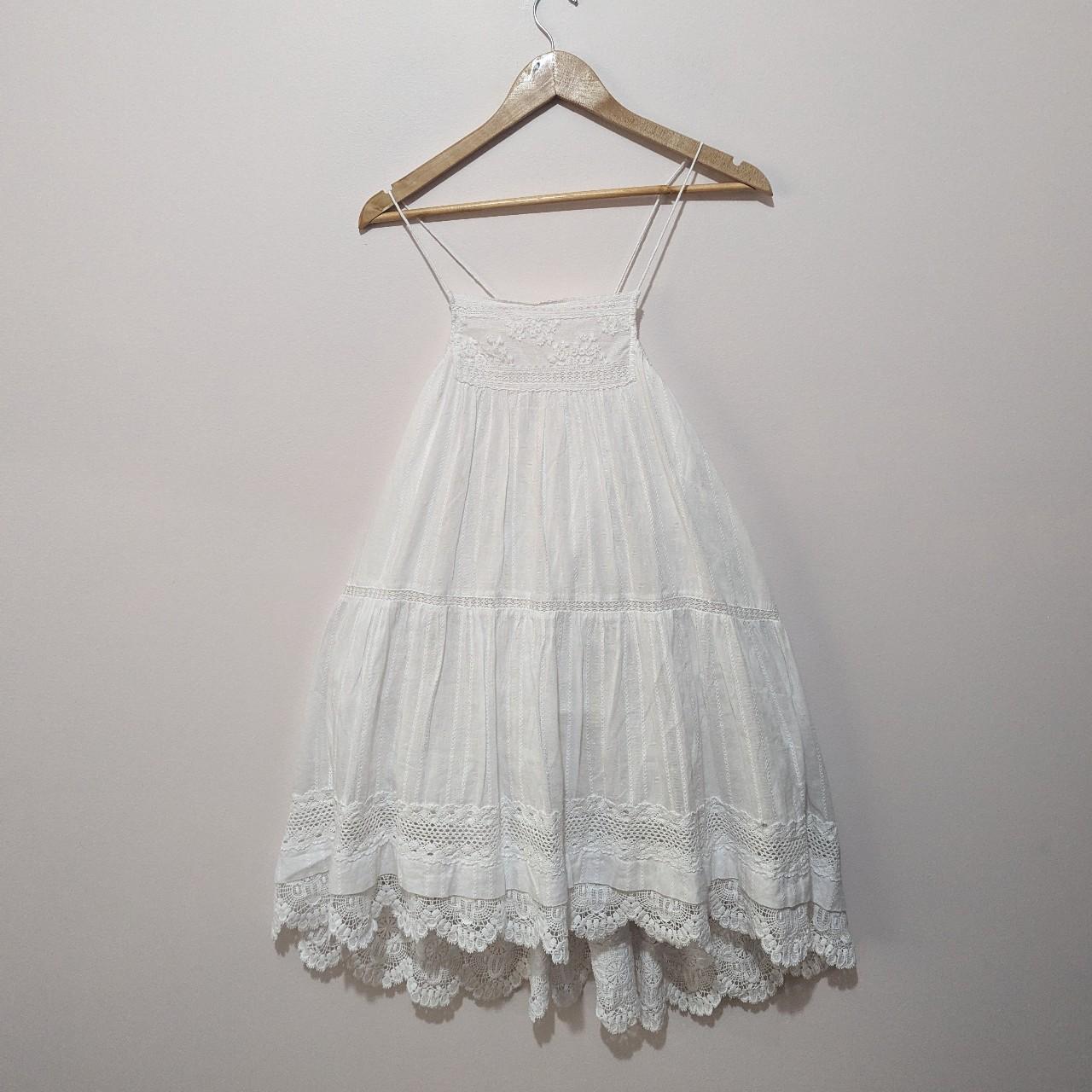 Flowy white lace embroidered Witchery dress Summer /... - Depop