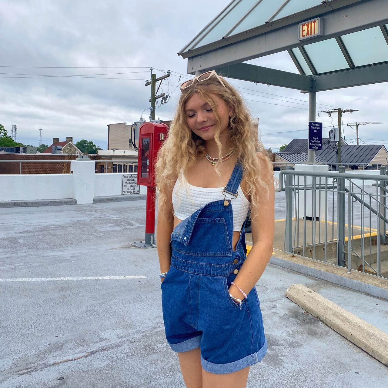 princess polly white bubble crop top size US... - Depop