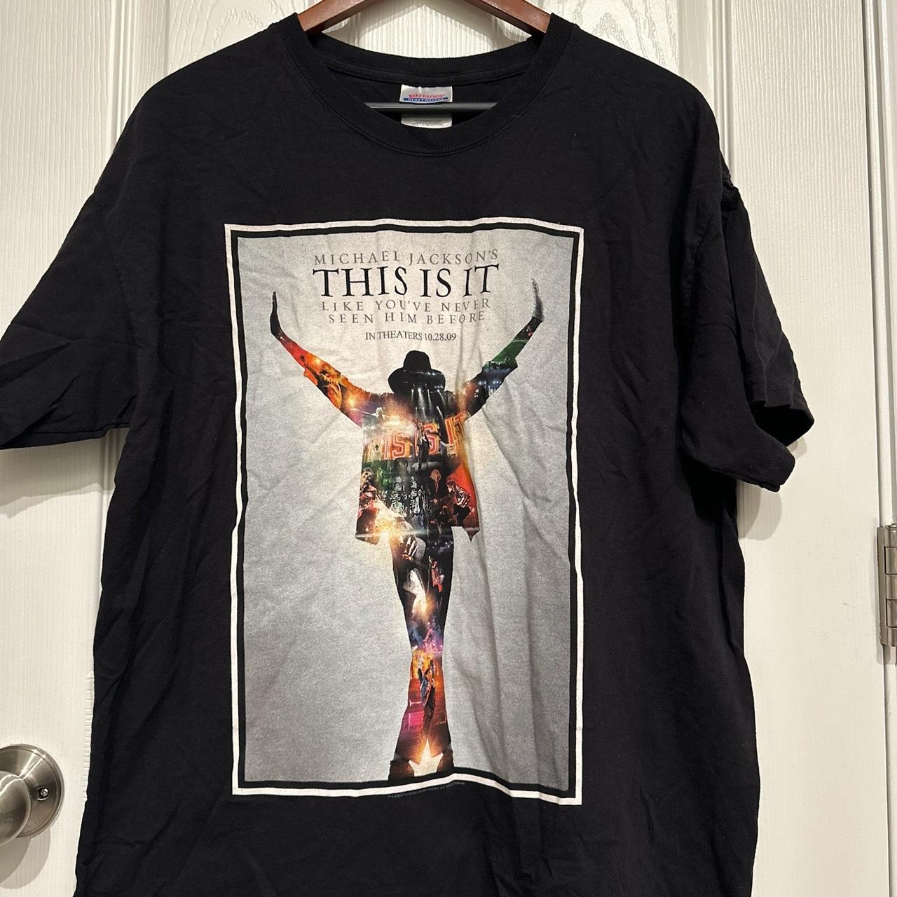 MICHAEL JACKSON   THIS IS IT   Tシャツ(未開封) THIS IS IT！話題のマイケル・ジャクソン映画オフィシャルT
