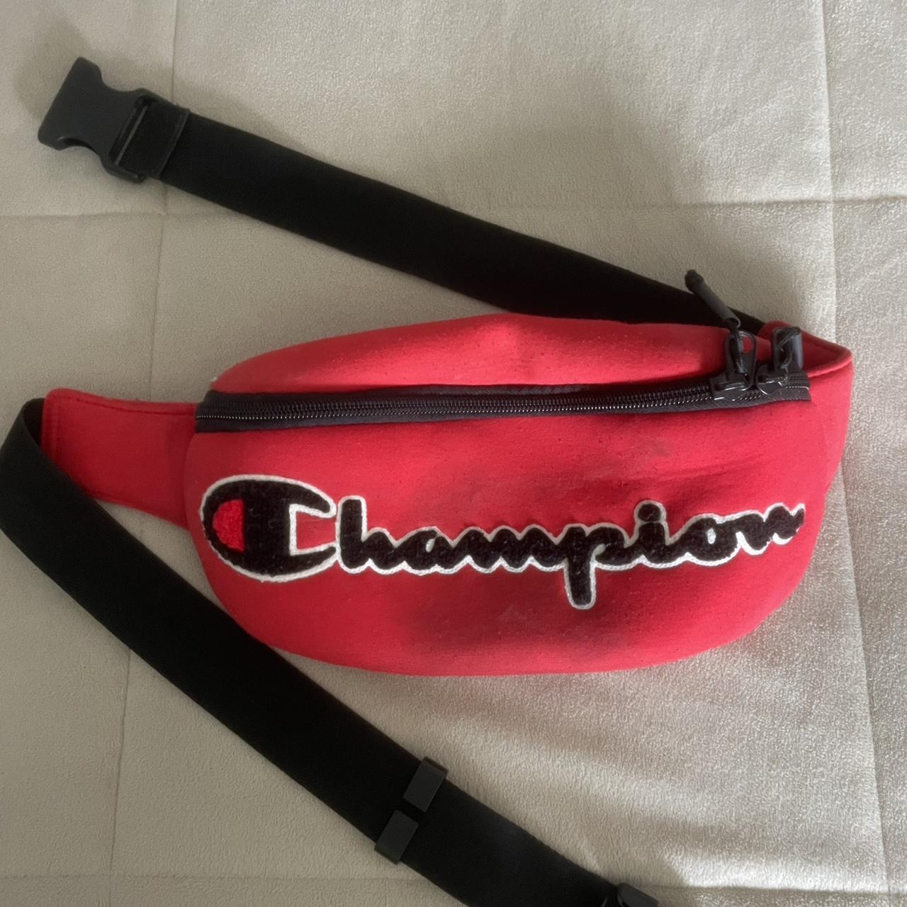 item listed by sandrohernandez25