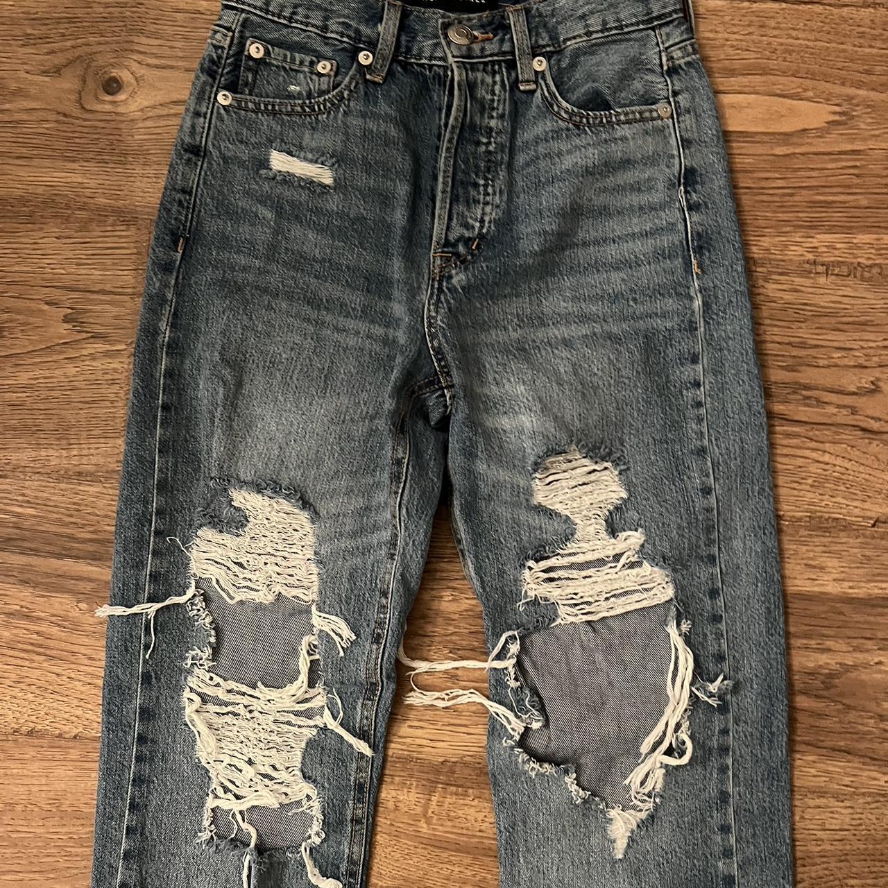 item listed by betzzzzzzy