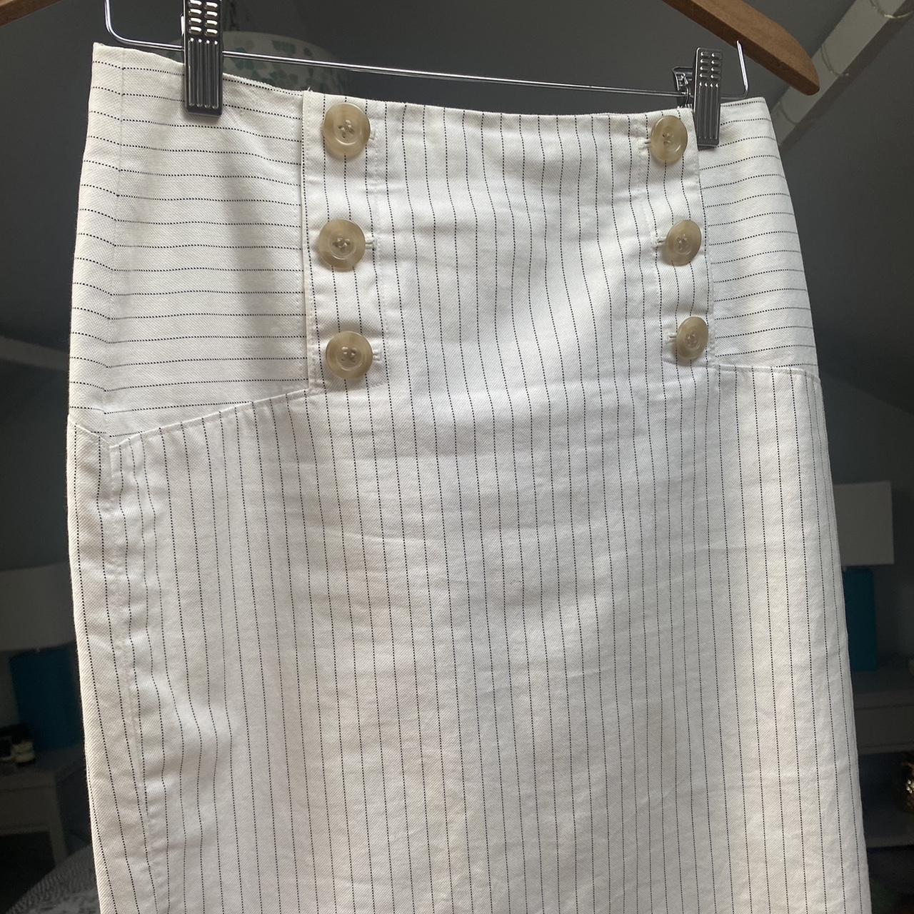 Ann Taylor Women's White Skirt | Depop