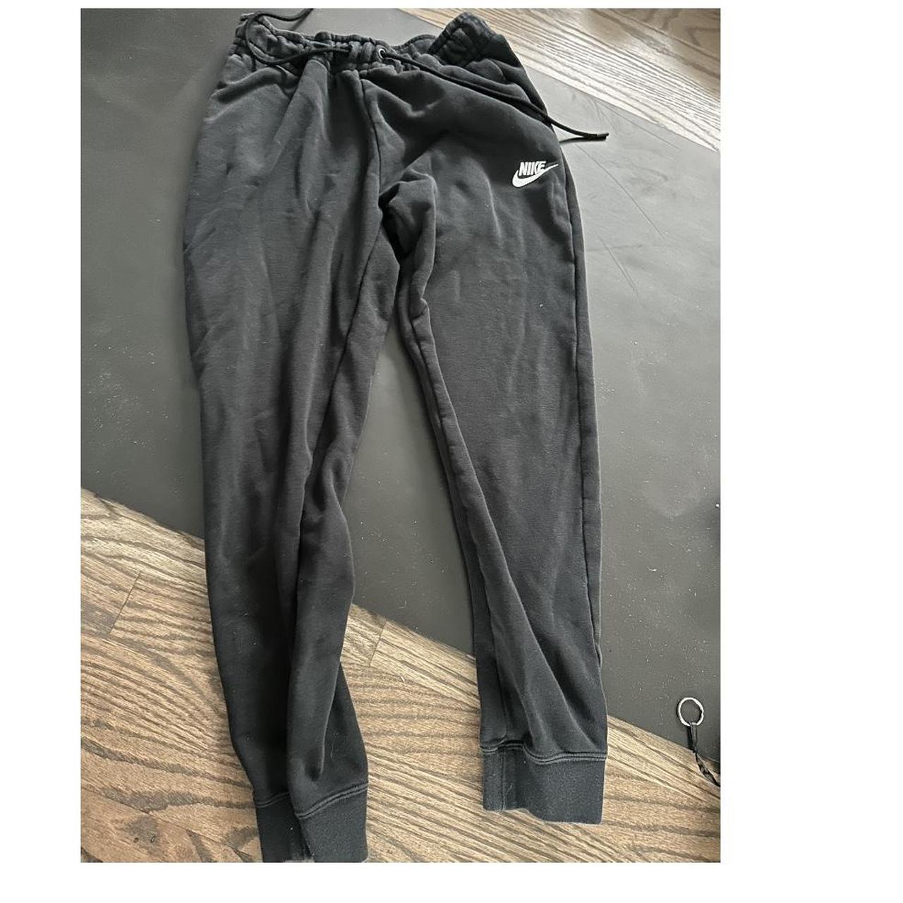 black nike sweatpants size small never worn out - Depop