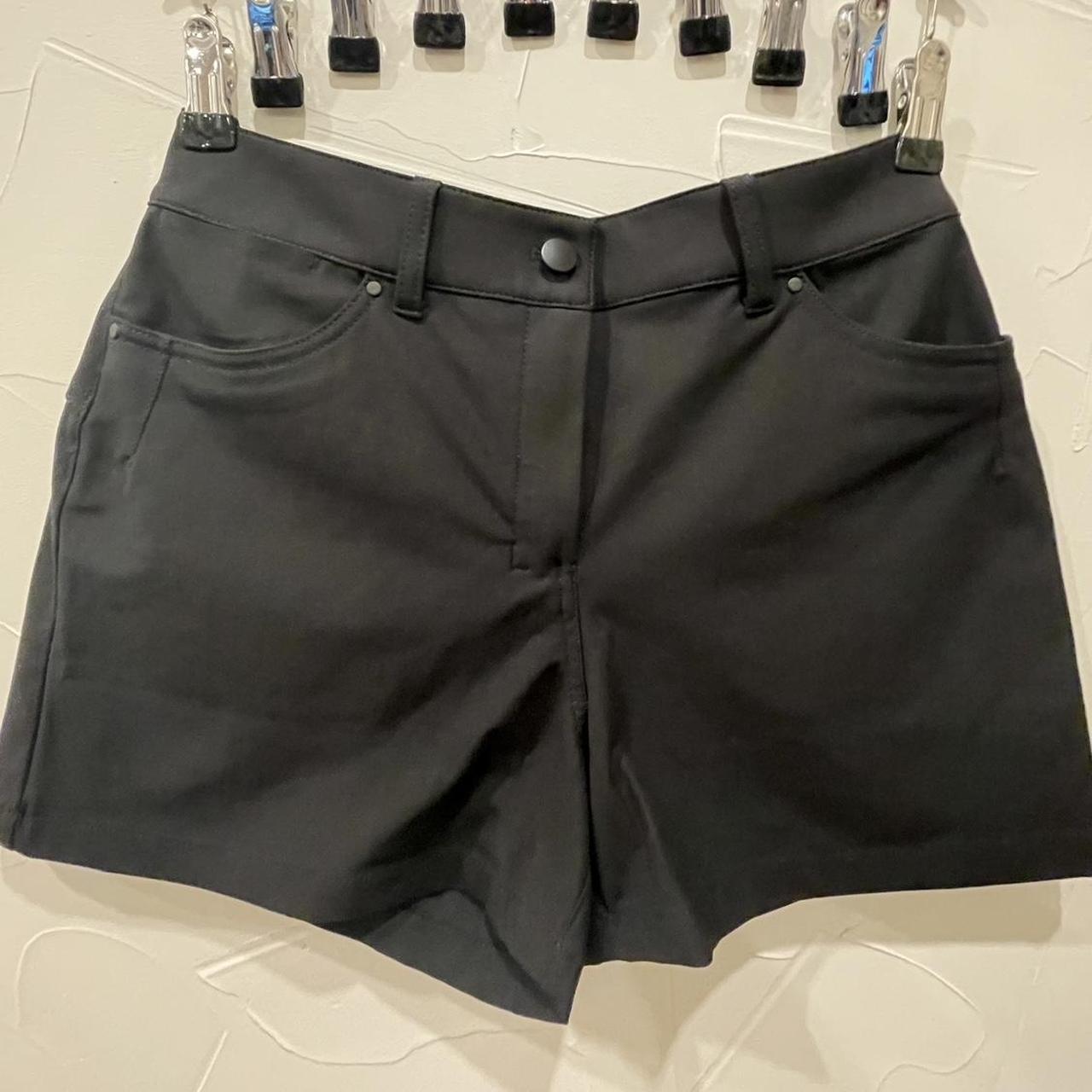 Lululemon Shorts 2024 Sz 28.