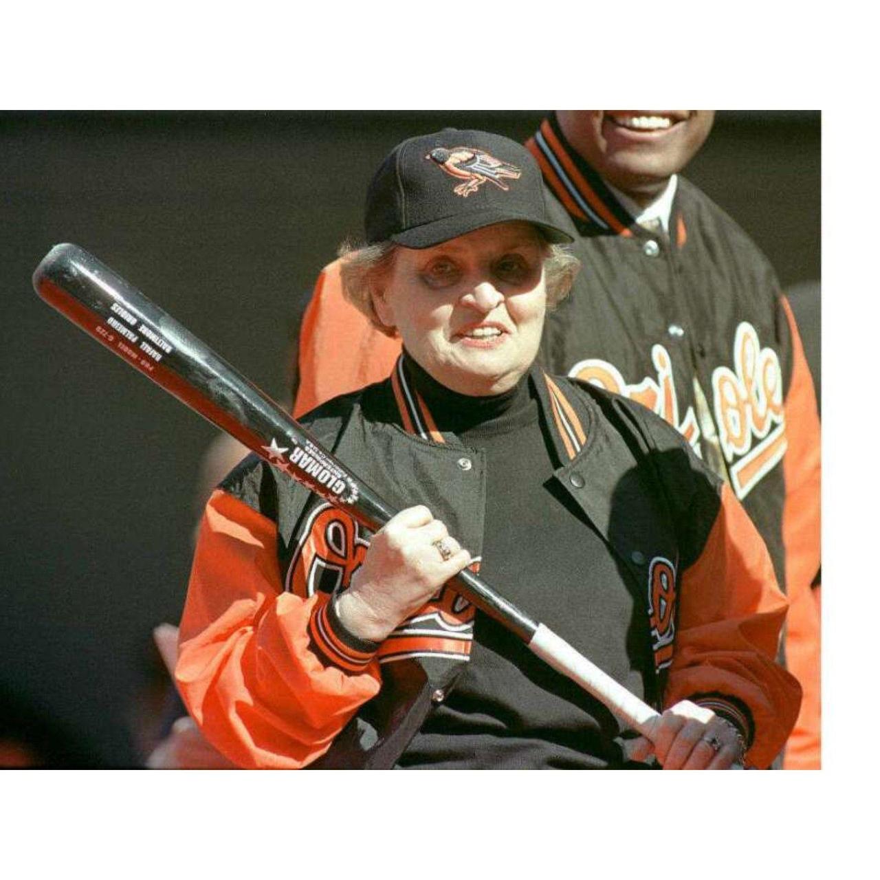 Baltimore Orioles 90s STARTER satin bomber Script | Depop
