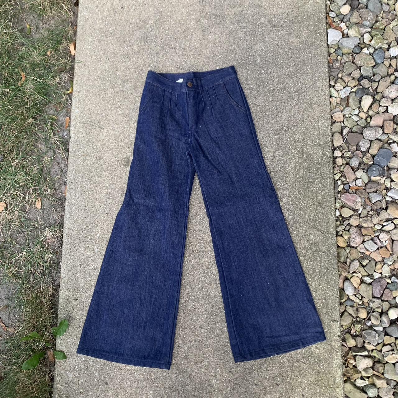 Vintage 70's JC Penney Bell Bottom Jeans Size 7... - Depop