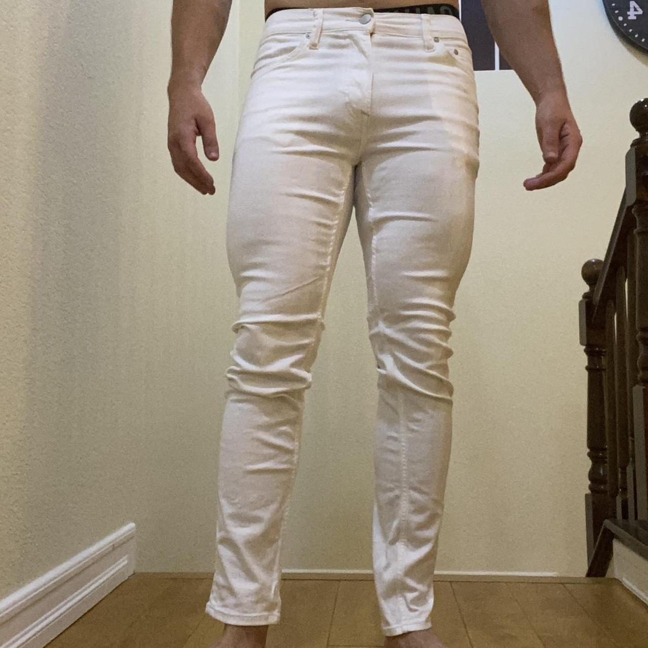 H&M sun fit men’s jean in white color. W 32 L 32... Depop