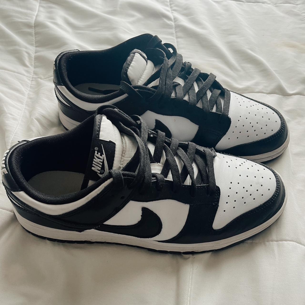 Nike Men's Black and White Trainers | Depop