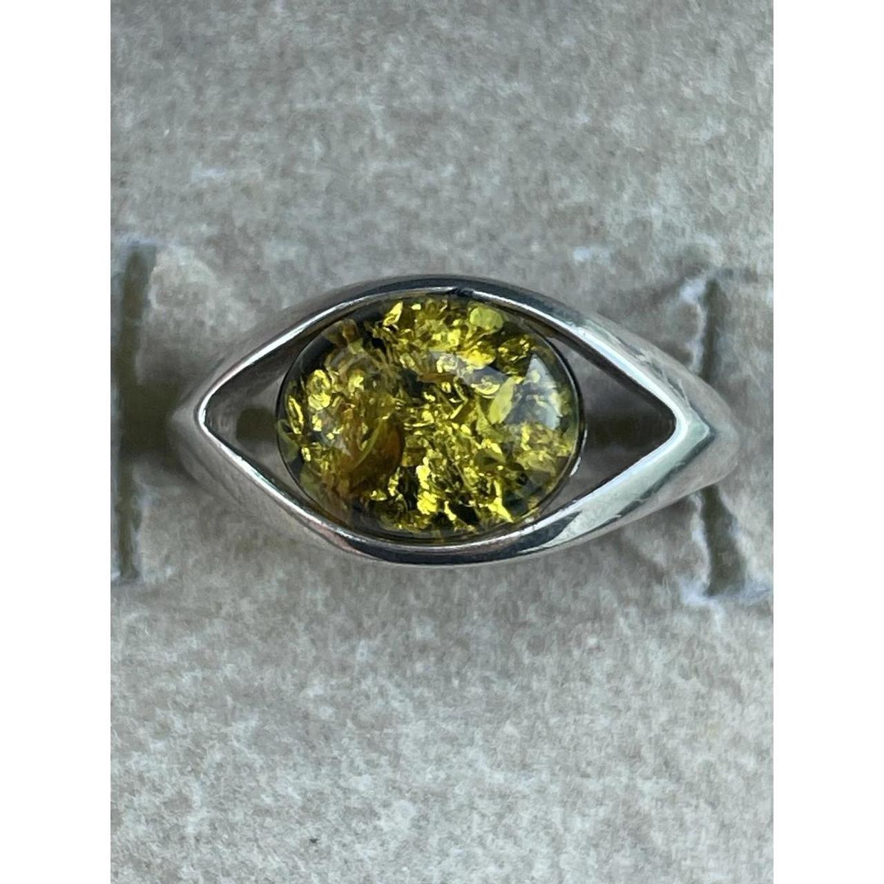 item listed by vtgclothing1