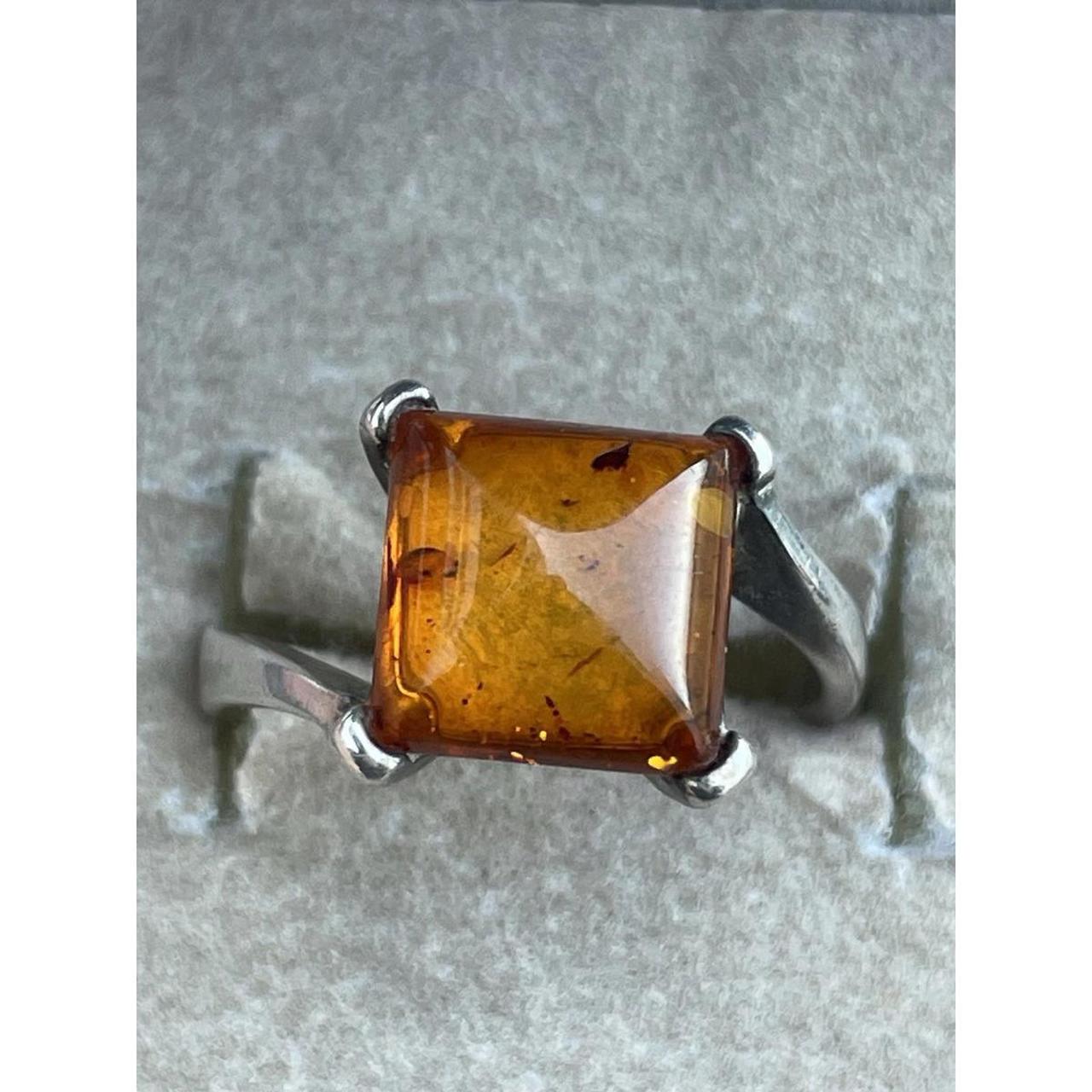 item listed by vtgclothing1