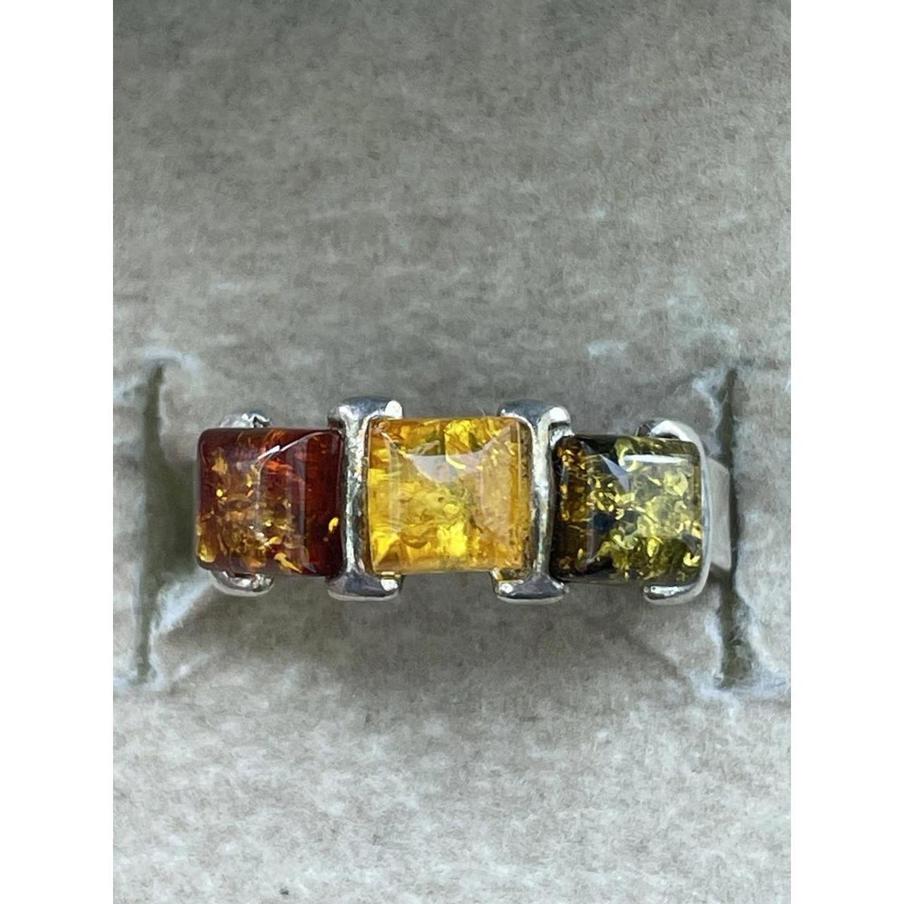 item listed by vtgclothing1