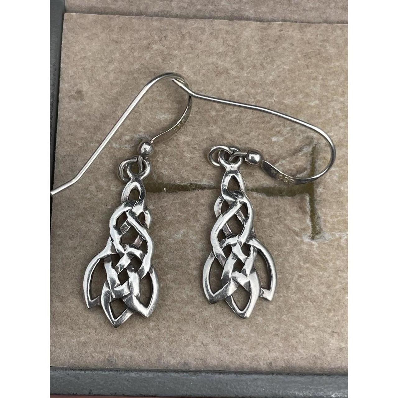 item listed by vtgclothing1