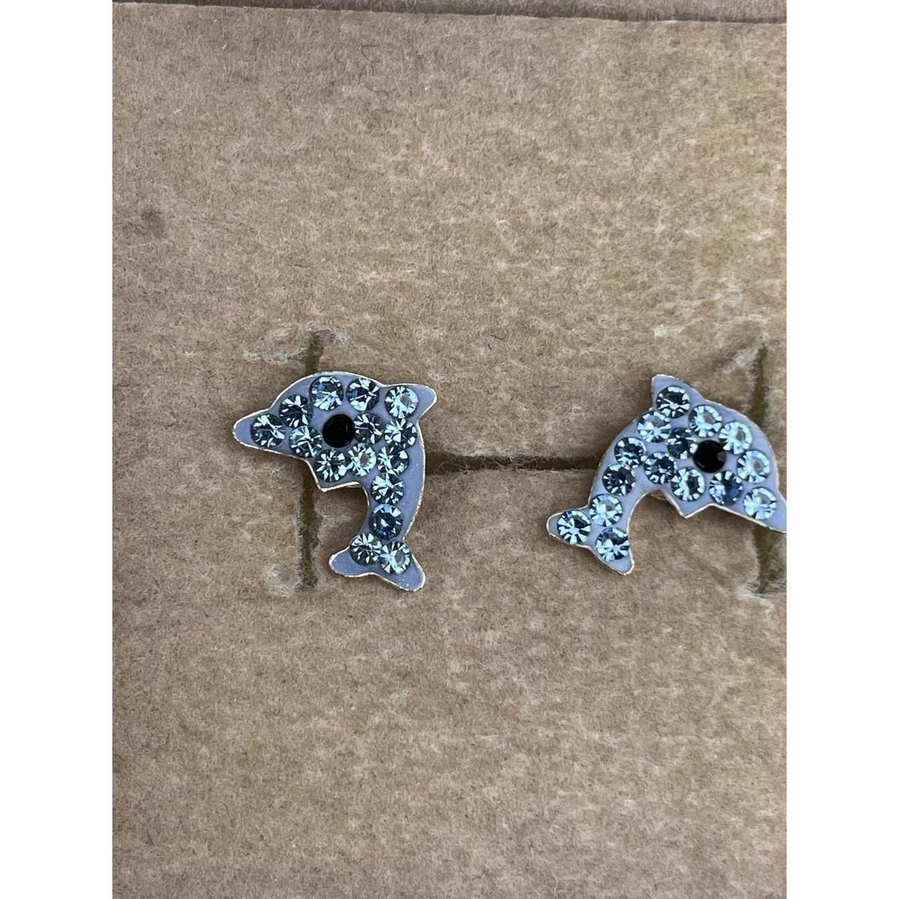 item listed by vtgclothing1