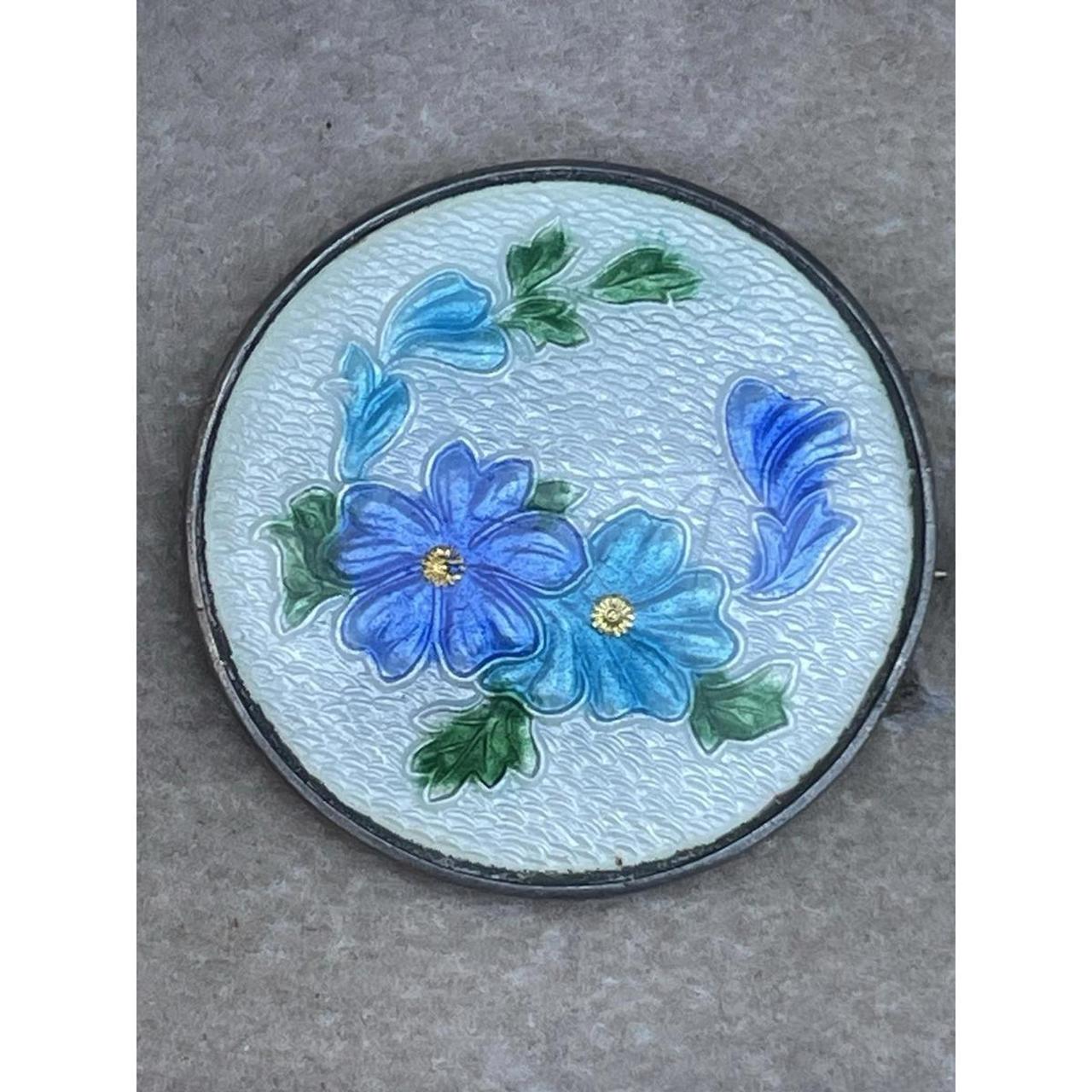 item listed by vtgclothing1