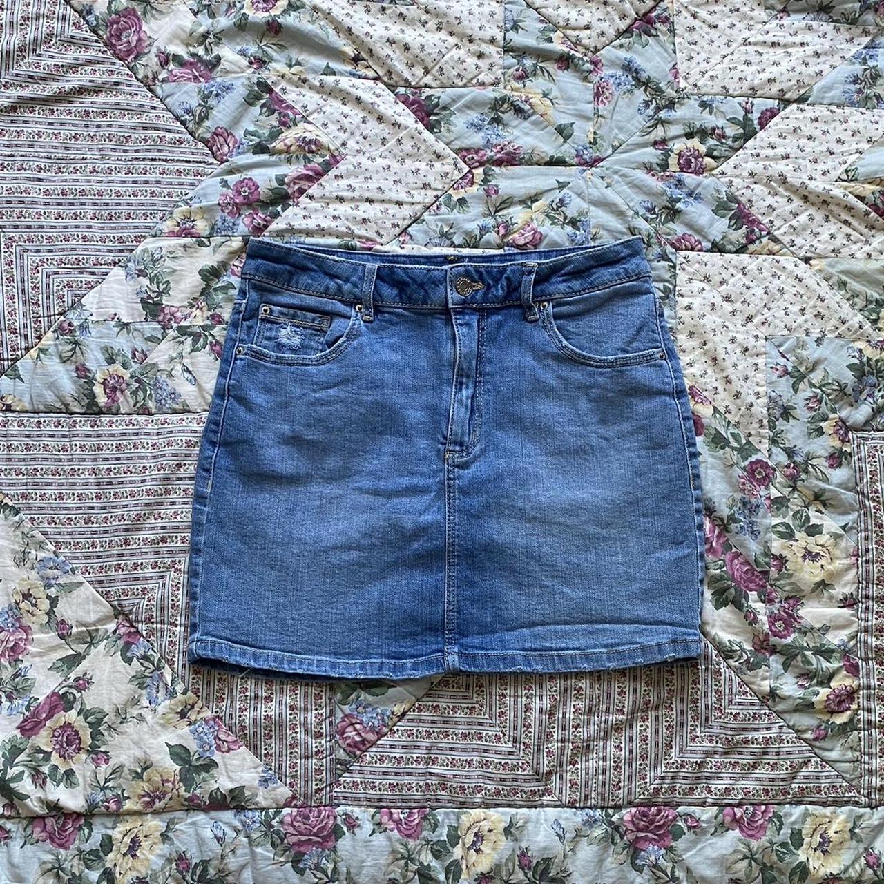 garage denim skirt > size M, waist 28", length 14" Depop
