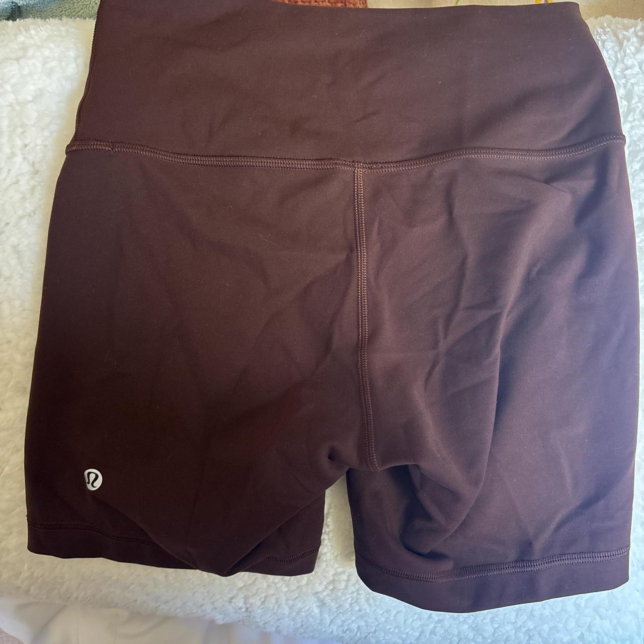 item listed by gisellesgnz