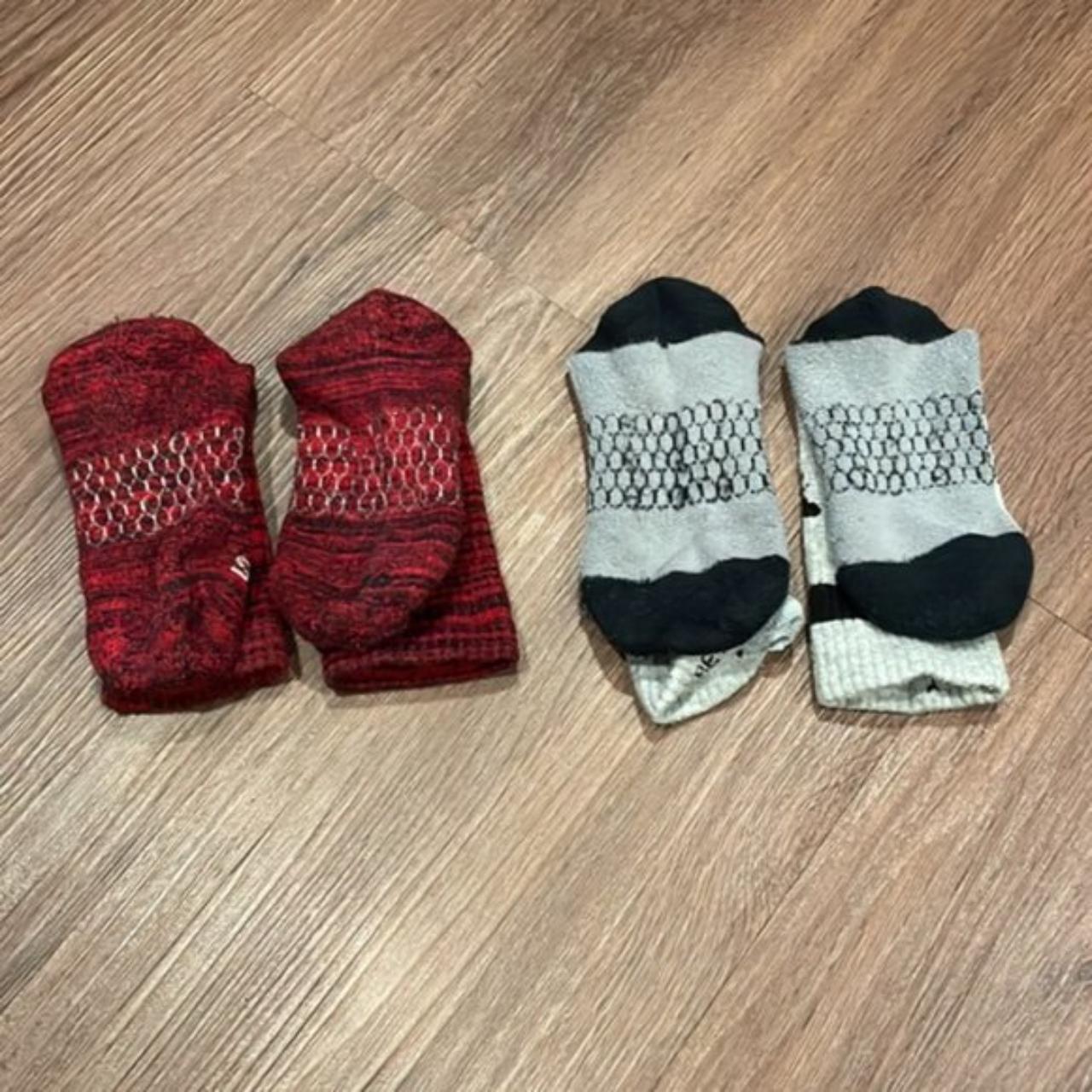 Bombas Grey and Red Footwear (4)