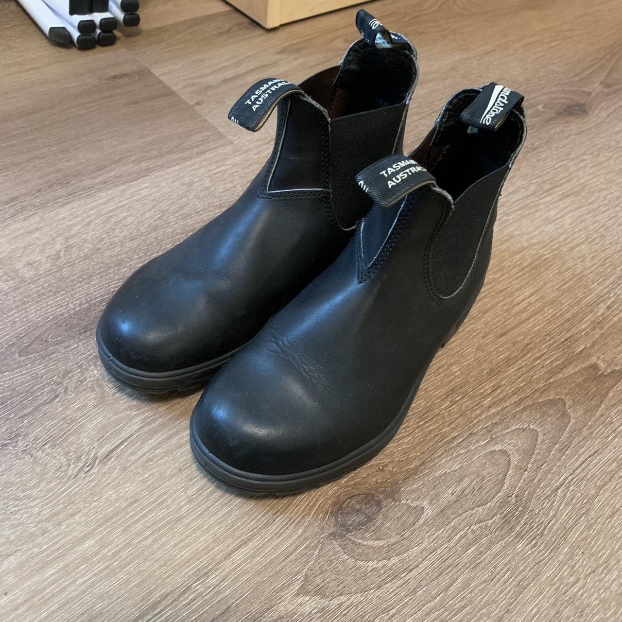 chelsea boots blundstone women's