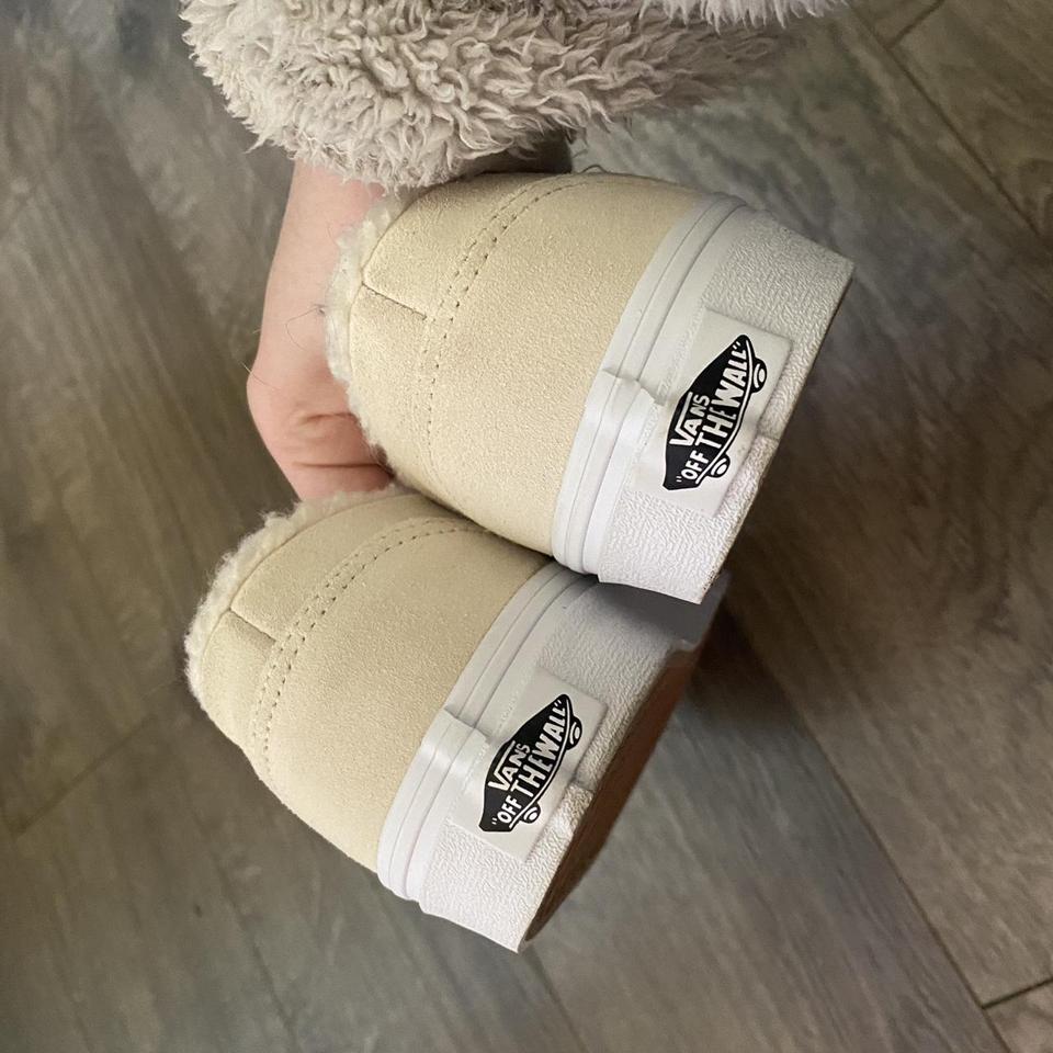 Furry clearance vans tan