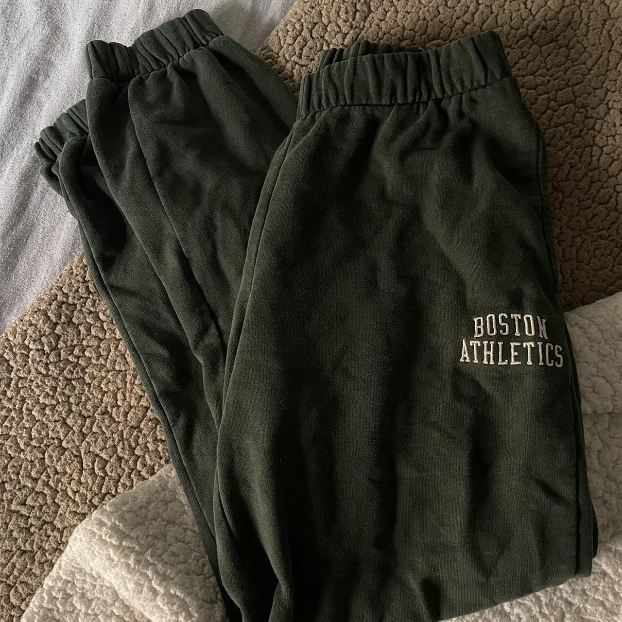 Brandy Melville Rosa Sweatpants Dark Green One Depop   P0 