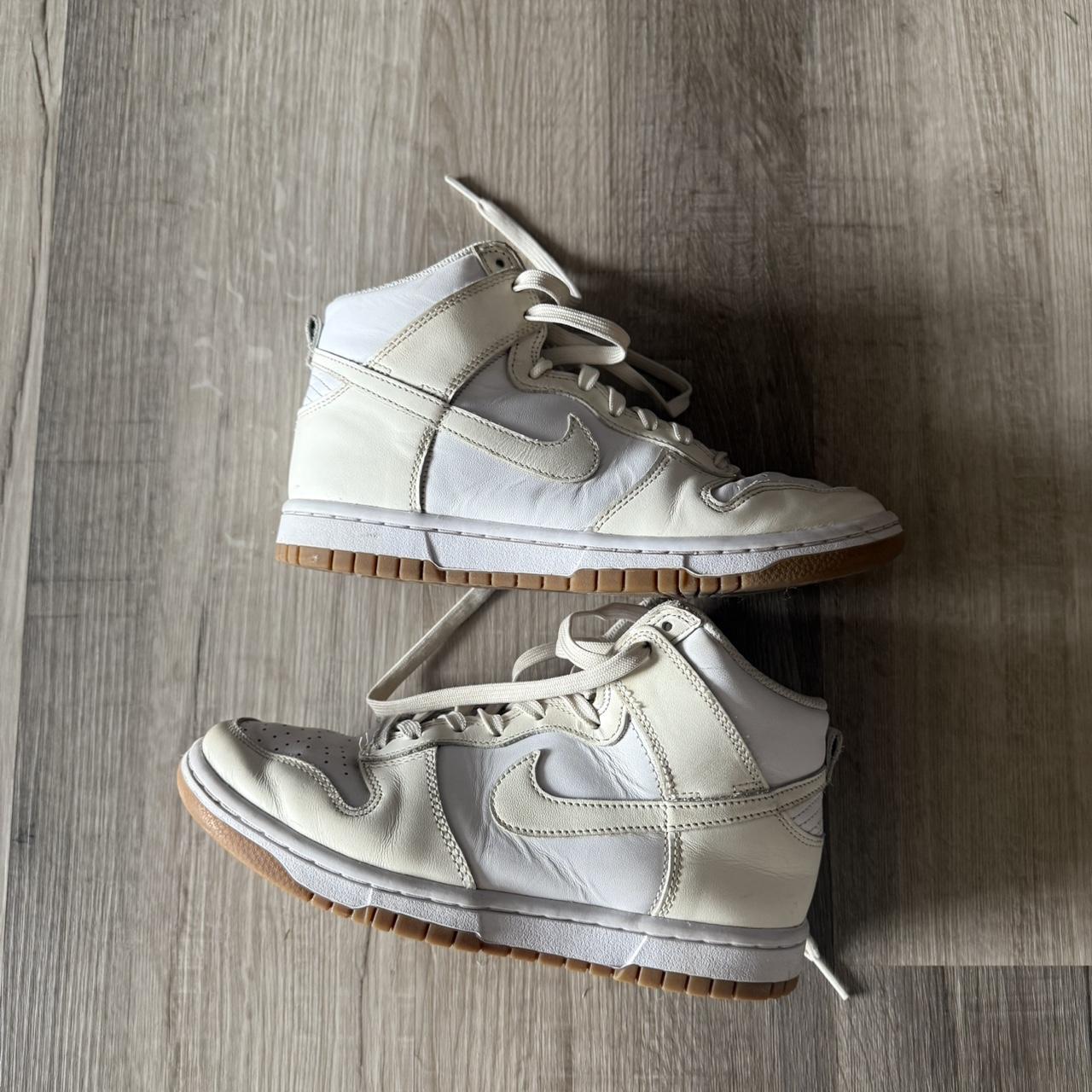 item listed by 220thrifts