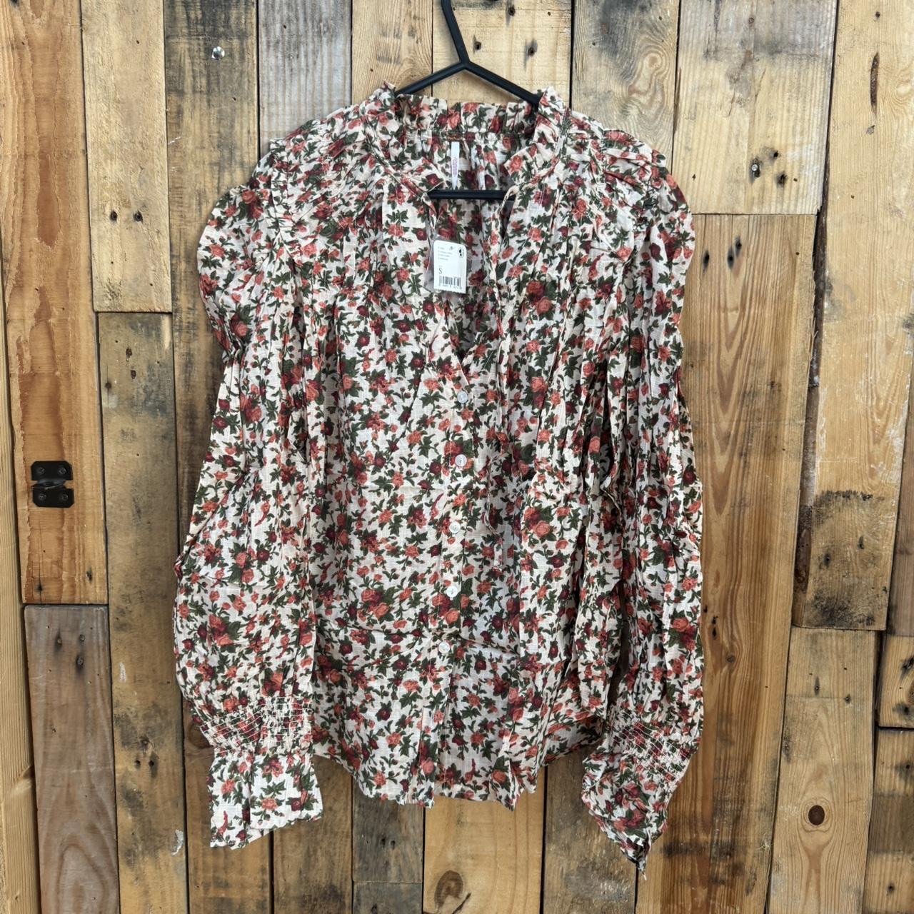 item listed by ksnclothes