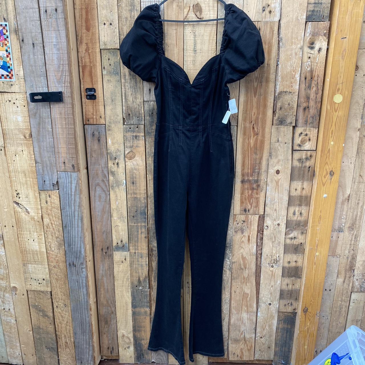 item listed by ksnclothes