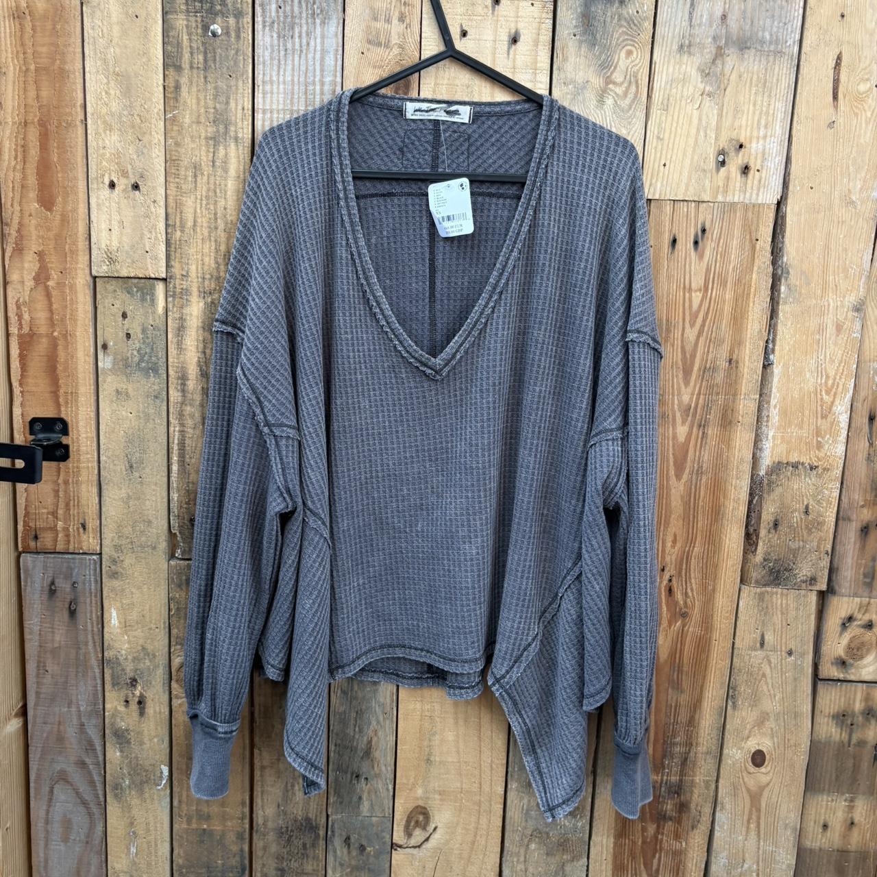 item listed by ksnclothes