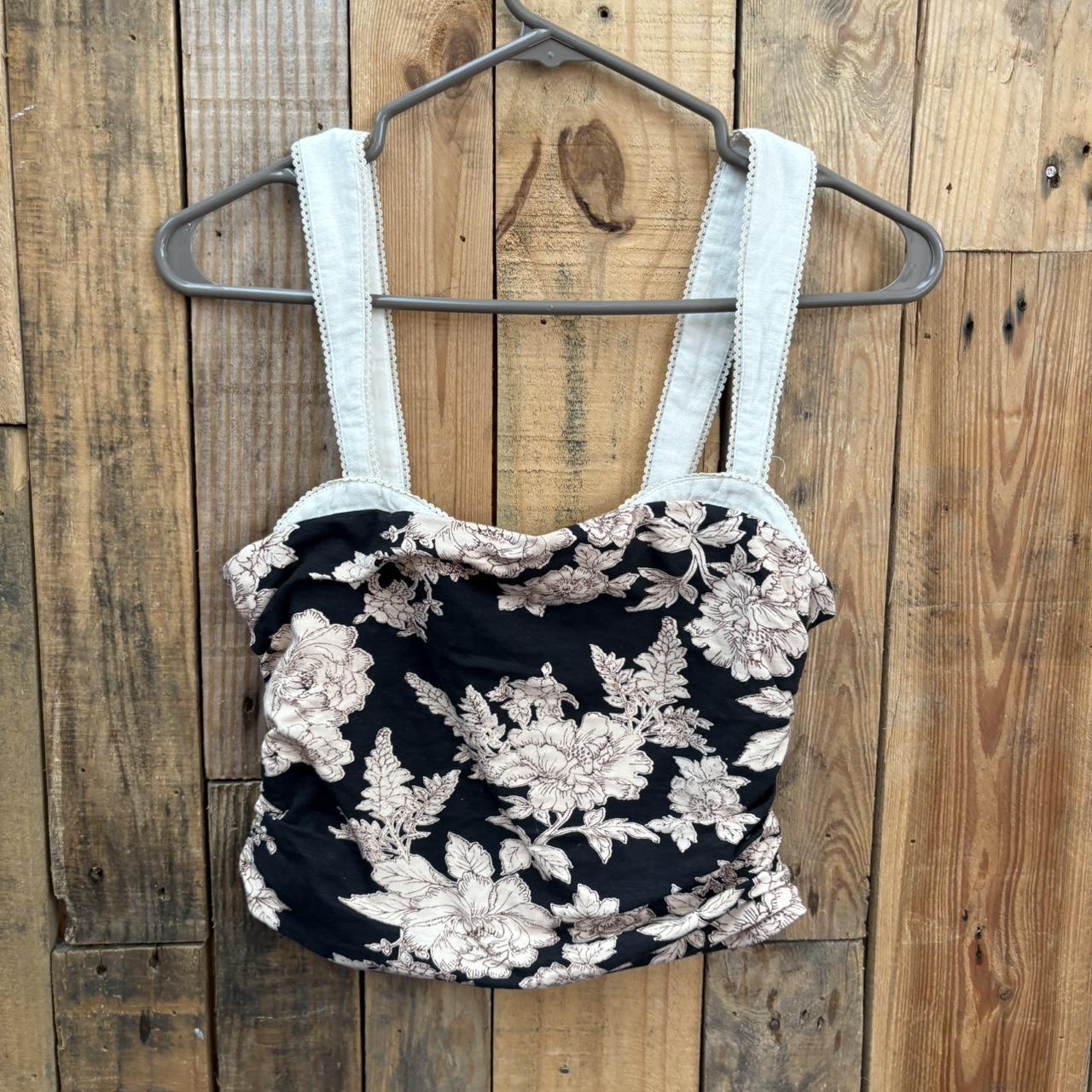 item listed by ksnclothes