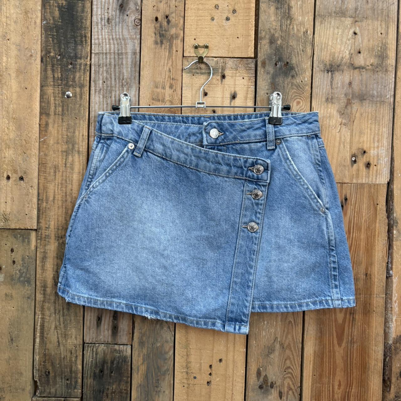 item listed by ksnclothes